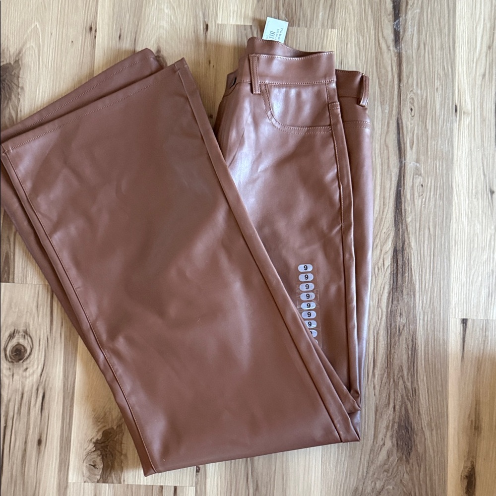 Vibrant Brown Leather Women’s Pants